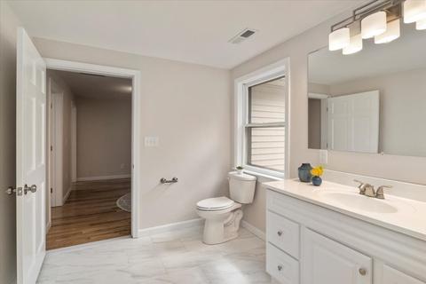 25 Mount St, Franklin, MA 02038 photo 34
