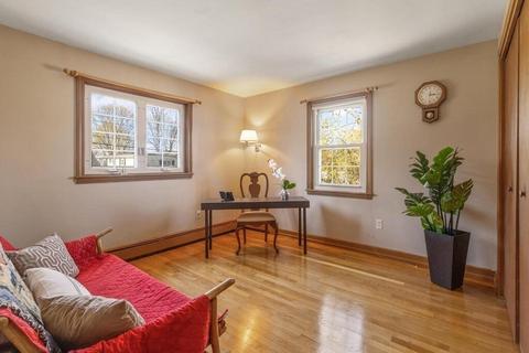 8 Wakefield St, Reading, MA 01867 photo 17