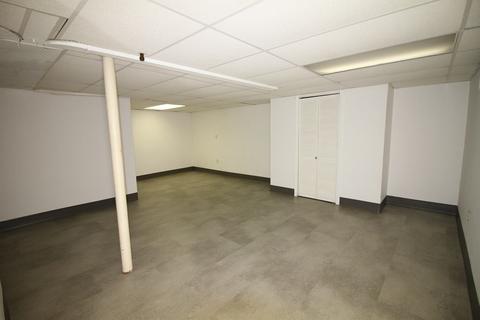 185 Louis Rd, Springfield, MA 01118 photo 17