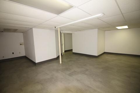 185 Louis Rd, Springfield, MA 01118 photo 15
