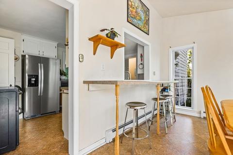 94 High St, Hingham, MA 02043 photo 5