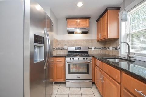 125 Granger St, Springfield, MA 01119 photo 10