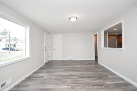 125 Granger St, Springfield, MA 01119 photo 5