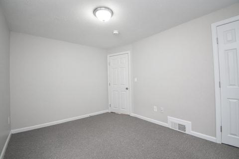 125 Granger St, Springfield, MA 01119 photo 17