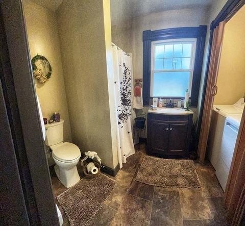 131 Yale St, Springfield, MA 01109 photo 9