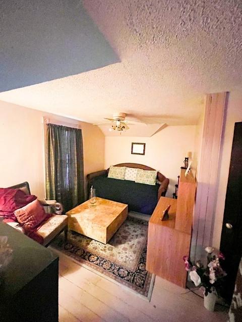 131 Yale St, Springfield, MA 01109 photo 16