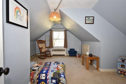 2 Maple St, Bourne, MA 02532 photo 11