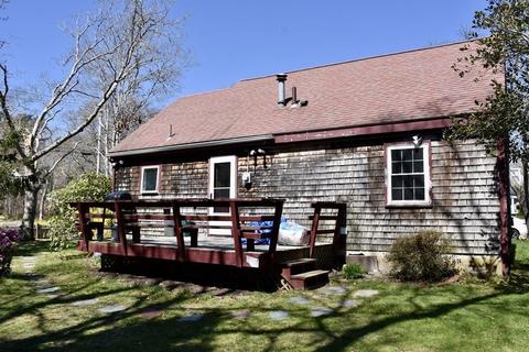 2 Maple St, Bourne, MA 02532 photo 2