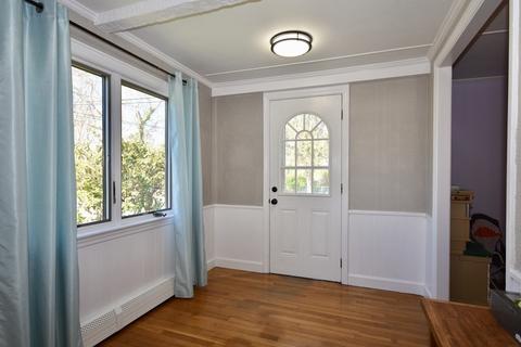 2 Maple St, Bourne, MA 02532 photo 6