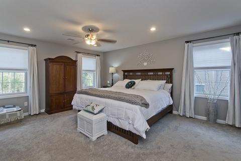 136 Barrington Dr, Springfield, MA 01129 photo 19