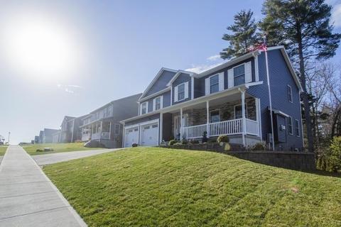 136 Barrington Dr, Springfield, MA 01129 photo 42