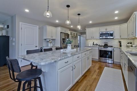 136 Barrington Dr, Springfield, MA 01129 photo 13