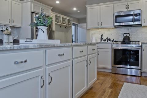 136 Barrington Dr, Springfield, MA 01129 photo 15