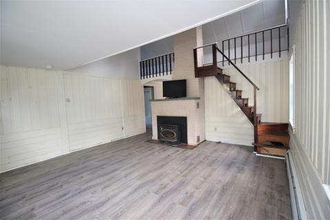 44 Wychunas Ave, Wareham, MA 02532 photo 6