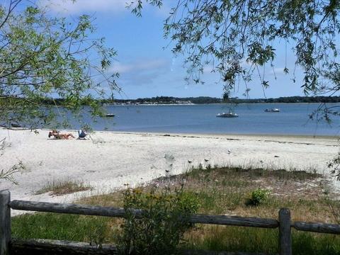44 Wychunas Ave, Wareham, MA 02532 photo 3
