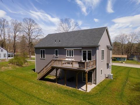14 N Main St, Upton, MA 01568 photo 31