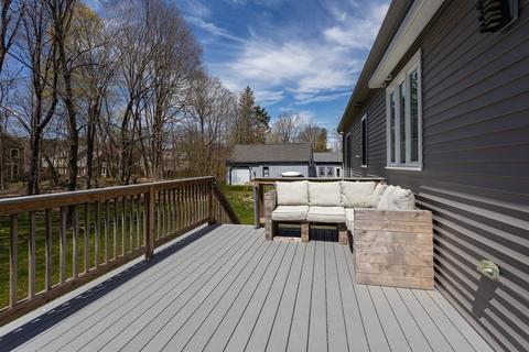 14 N Main St, Upton, MA 01568 photo 4