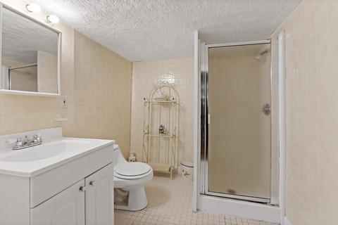139 Middle St, Fall River, MA 02724 photo 8