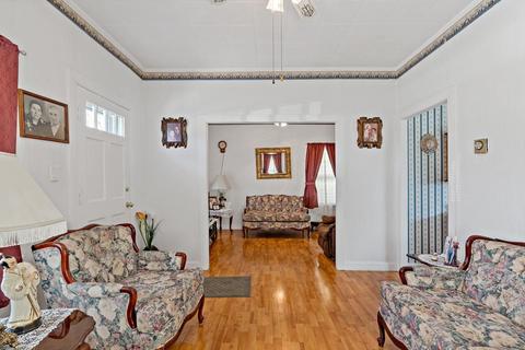 139 Middle St, Fall River, MA 02724 photo 3