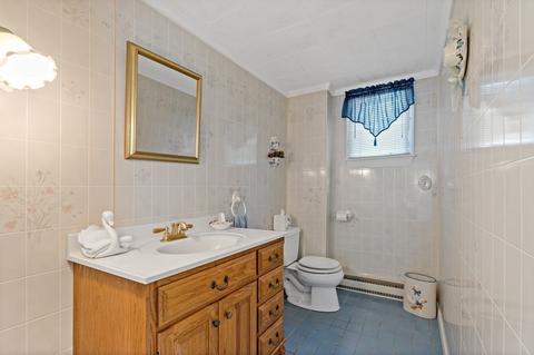 139 Middle St, Fall River, MA 02724 photo 6