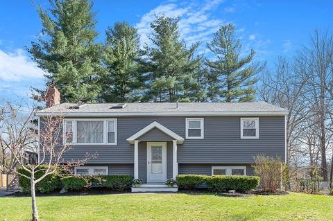 8 Haskell Rd, Pepperell, MA 01463 photo 1