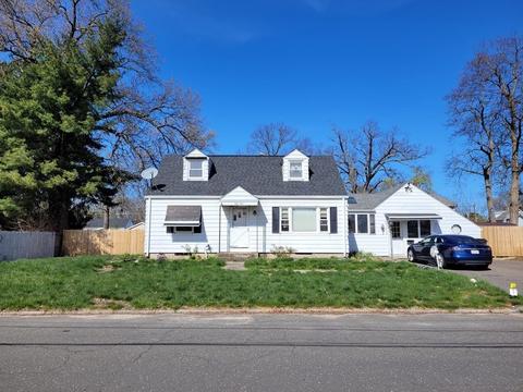 59 Anne St, Springfield, MA 01104 photo 2
