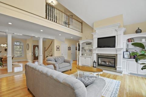 98 Wheelock Rd, Sutton, MA 01590 photo 5