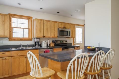 461 Main Rd, Westhampton, MA 01027 photo 4