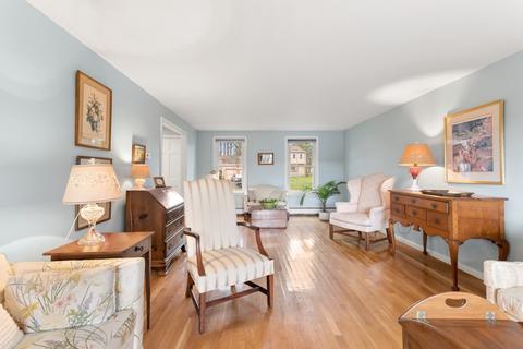 36 Crestview Dr, Millis, MA 02054 photo 4