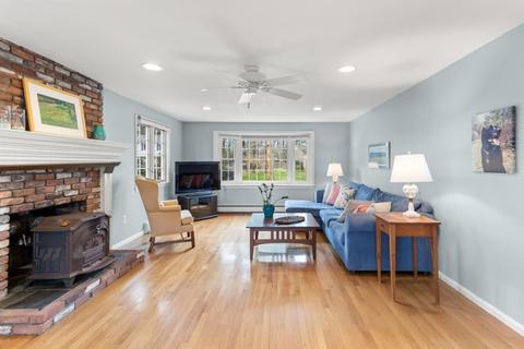 36 Crestview Dr, Millis, MA 02054 photo 12