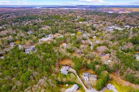 48 Sharon Cir, Barnstable, MA 02655 photo 1