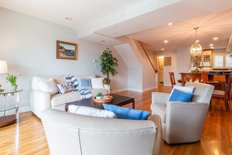 55 Brackett Pl #A, Marblehead, MA 01945 photo 15