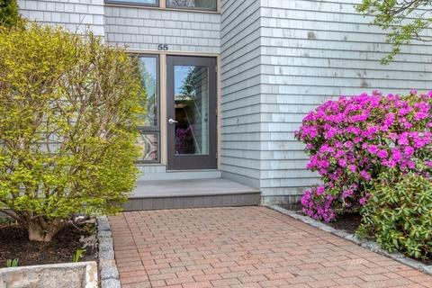 55 Brackett Pl #A, Marblehead, MA 01945 photo 2