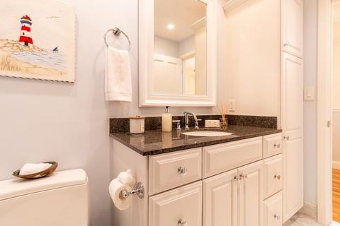 55 Brackett Pl #A, Marblehead, MA 01945 photo 25