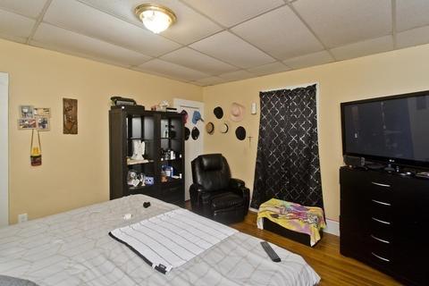 56 Florence St, Springfield, MA 01105 photo 10