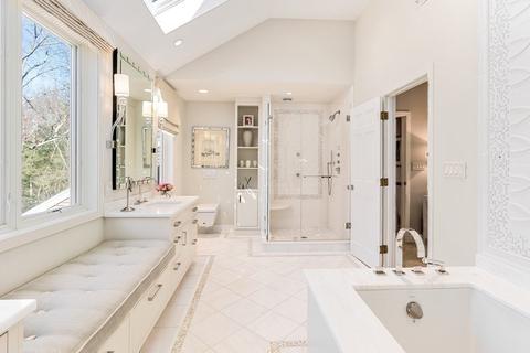 180 Standish Rd, Needham, MA 02492 photo 18