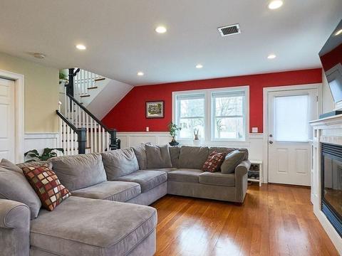 2 Michael St, Arlington, MA 02474 photo 9