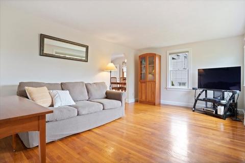176 Tower St, Dedham, MA 02026 photo 4