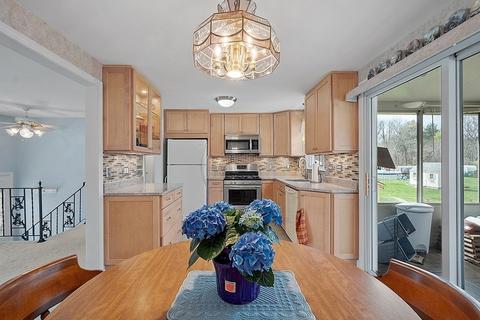 51 Forest Park Rd, Dracut, MA 01826 photo 10