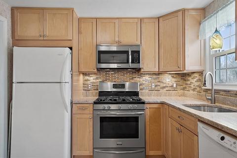 51 Forest Park Rd, Dracut, MA 01826 photo 12