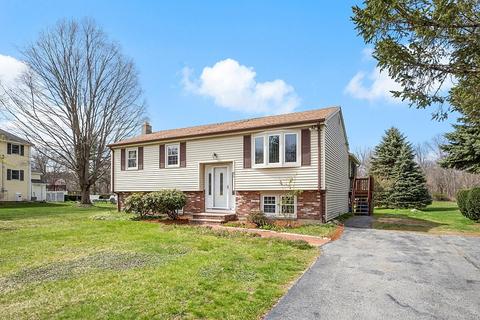 51 Forest Park Rd, Dracut, MA 01826 photo 2
