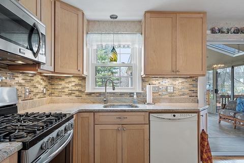 51 Forest Park Rd, Dracut, MA 01826 photo 15