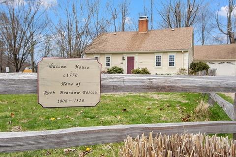 70 The Common, Phillipston, MA 01331 photo 1