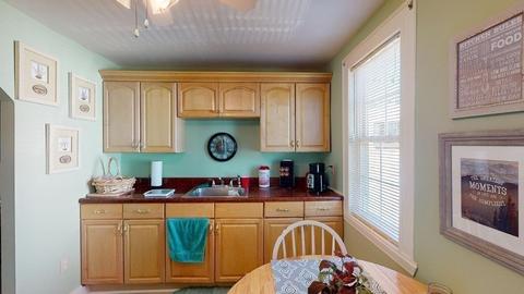 5 Lake St, Webster, MA 01570 photo 18
