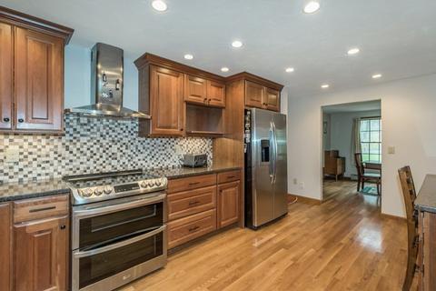 139 South St, Upton, MA 01568 photo 14