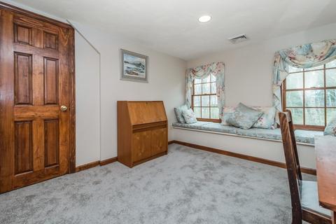 139 South St, Upton, MA 01568 photo 29