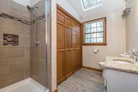 139 South St, Upton, MA 01568 photo 28