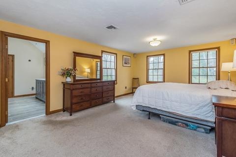 139 South St, Upton, MA 01568 photo 20