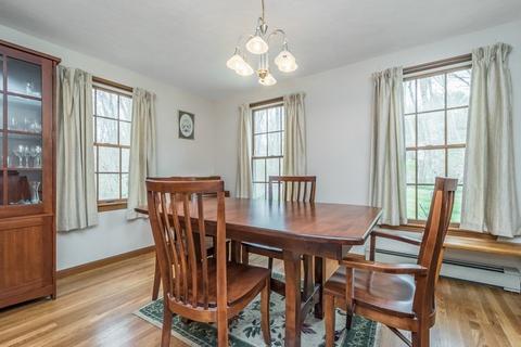 139 South St, Upton, MA 01568 photo 15