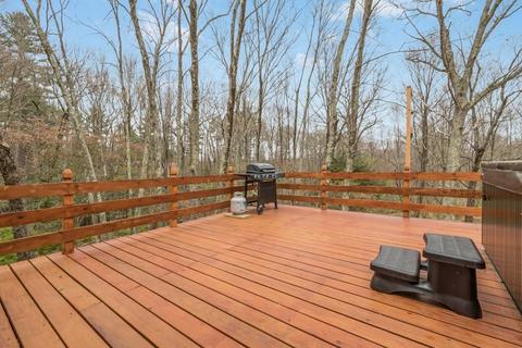 139 South St, Upton, MA 01568 photo 37